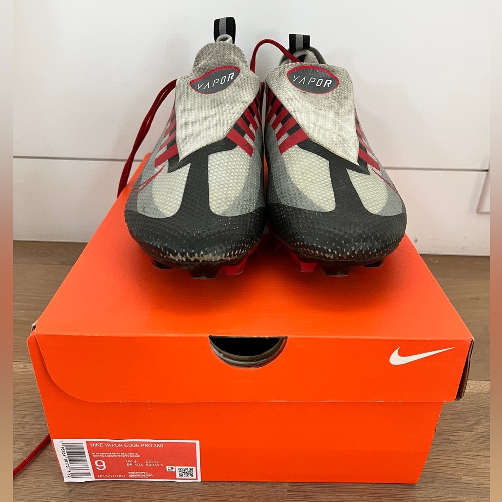 Nike vapor edge pro 360 football cleats men’s size 9 used